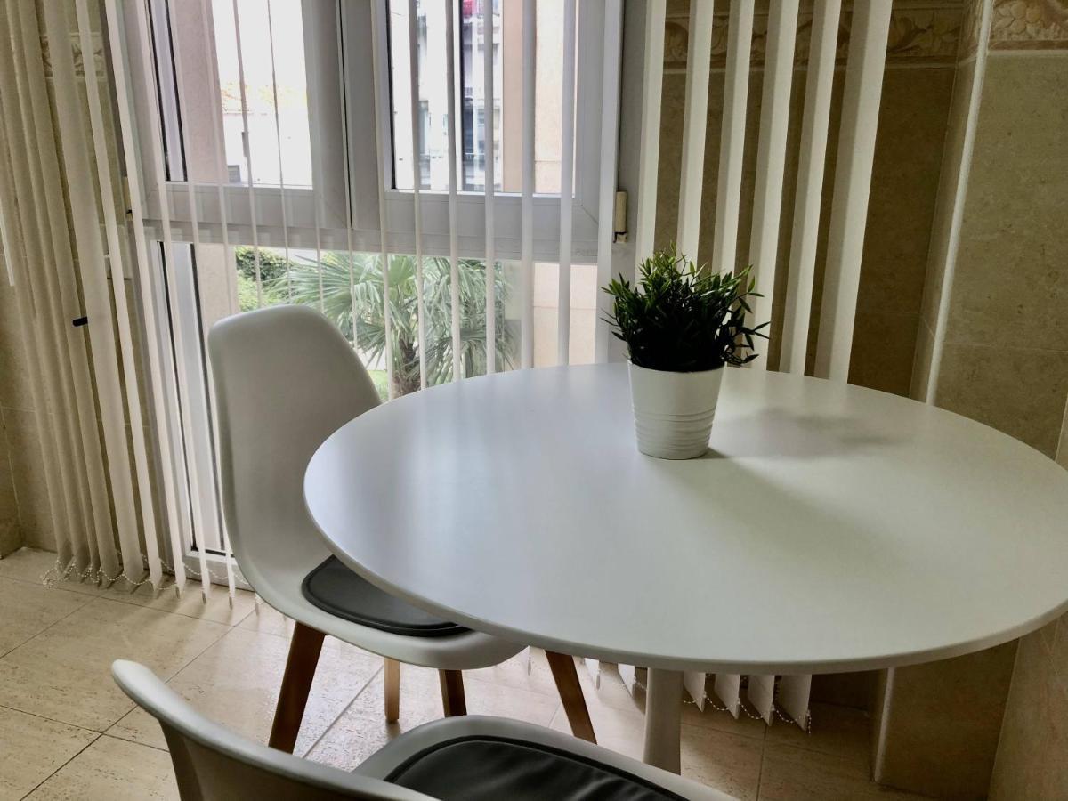 Exclusive Beachside 3 Bedroom Apartment With Pool In อัลเตอา ภายนอก รูปภาพ