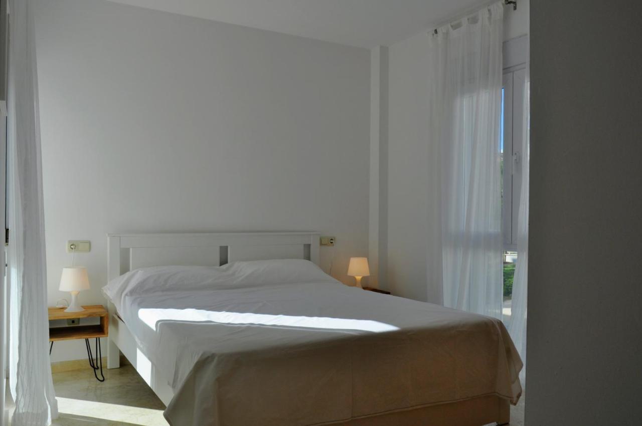 Exclusive Beachside 3 Bedroom Apartment With Pool In อัลเตอา ภายนอก รูปภาพ