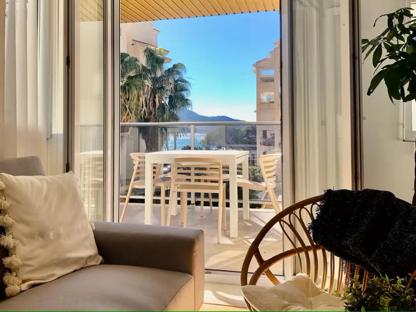 Exclusive Beachside 3 Bedroom Apartment With Pool In อัลเตอา ภายนอก รูปภาพ